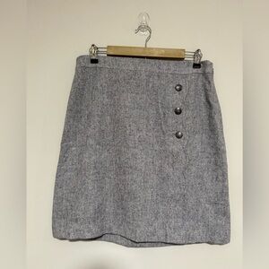 Talbots Gray Tweed Button Accent Knee Length Skirt Size 10 Office Classic Twee